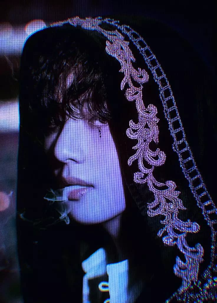 Kim Taehyung  thumbnail