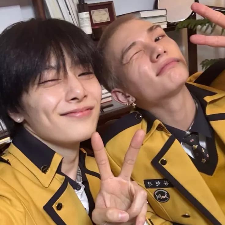 Jeongin and Hyunjin thumbnail