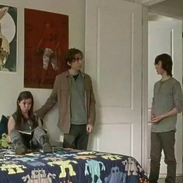 Carl,Ron, Mickey e Enid thumbnail