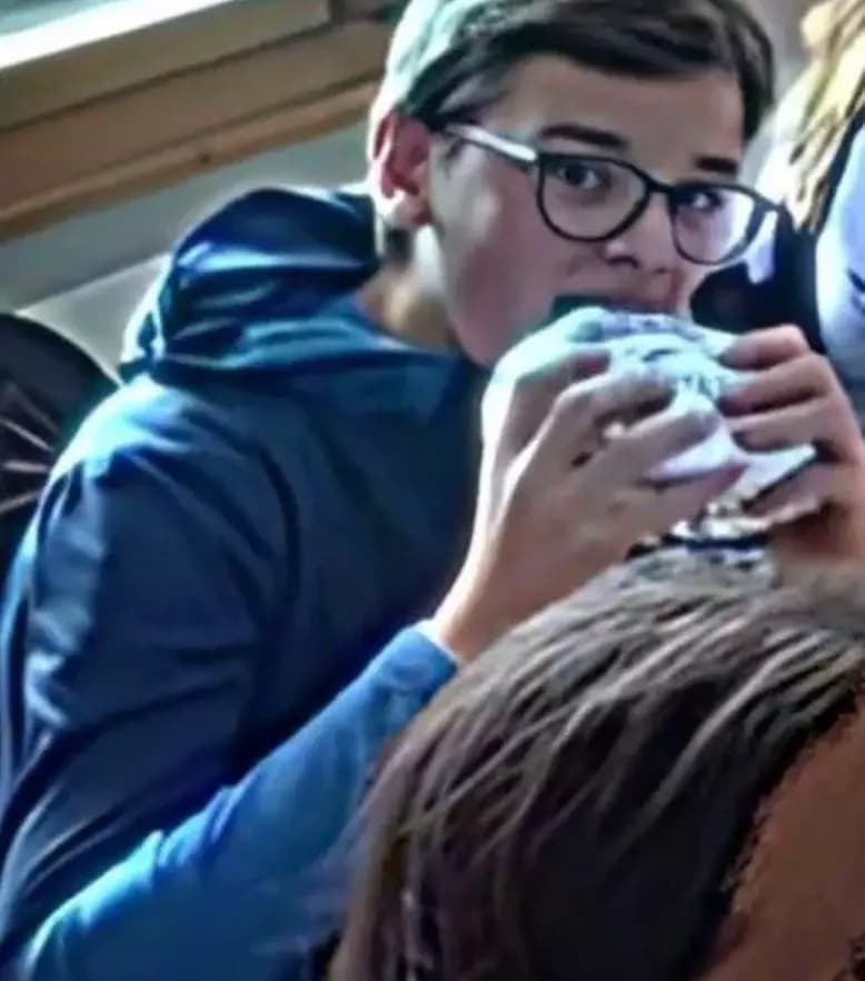 kosta .. thumbnail