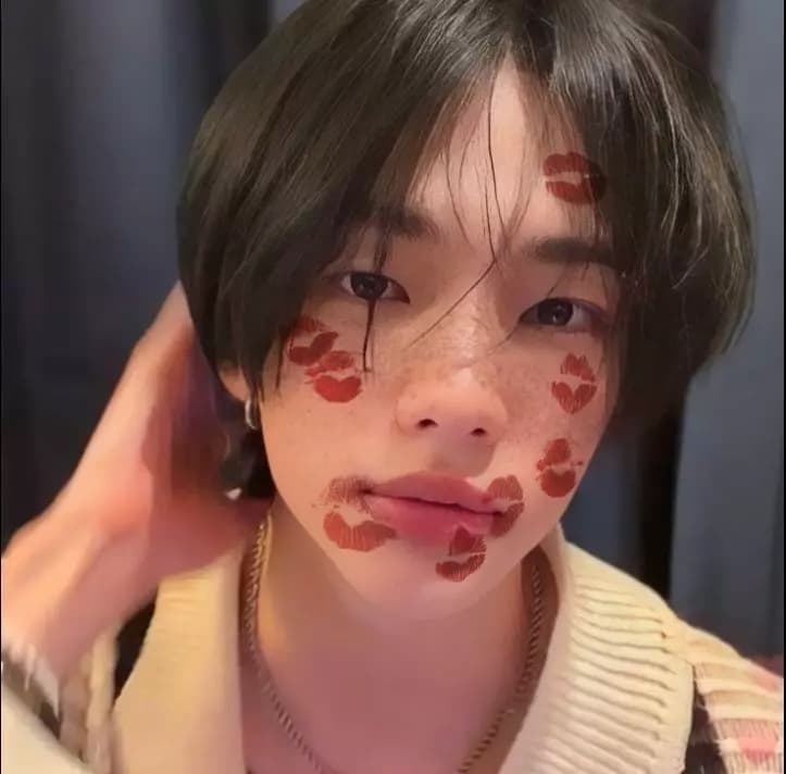 Hyunjin - Hyunlix thumbnail