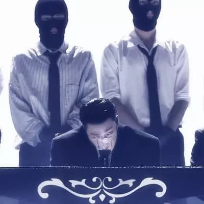 Choi San thumbnail
