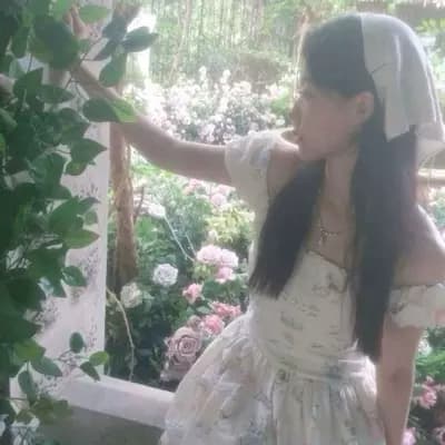 Bella Rinali thumbnail