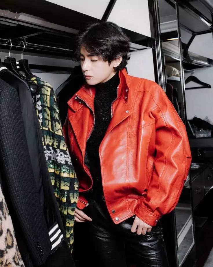 Kim Taehyung thumbnail