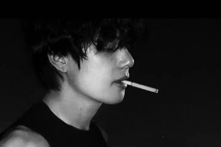 Kim Taehyung. thumbnail