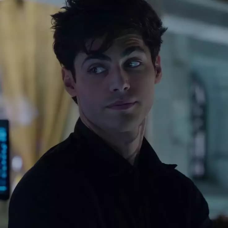Alec lightwood thumbnail