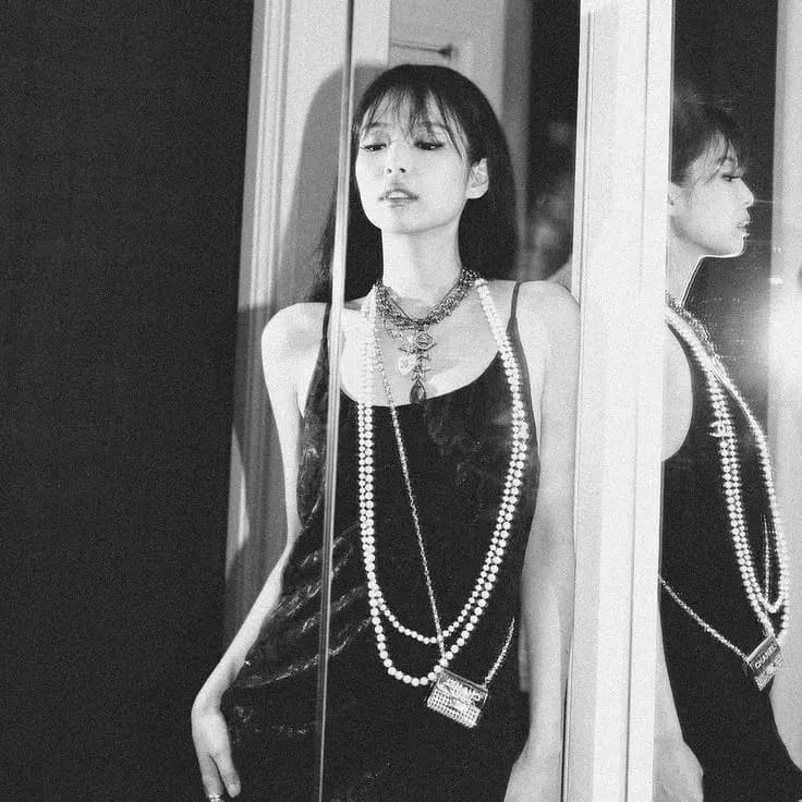 Jennie thumbnail