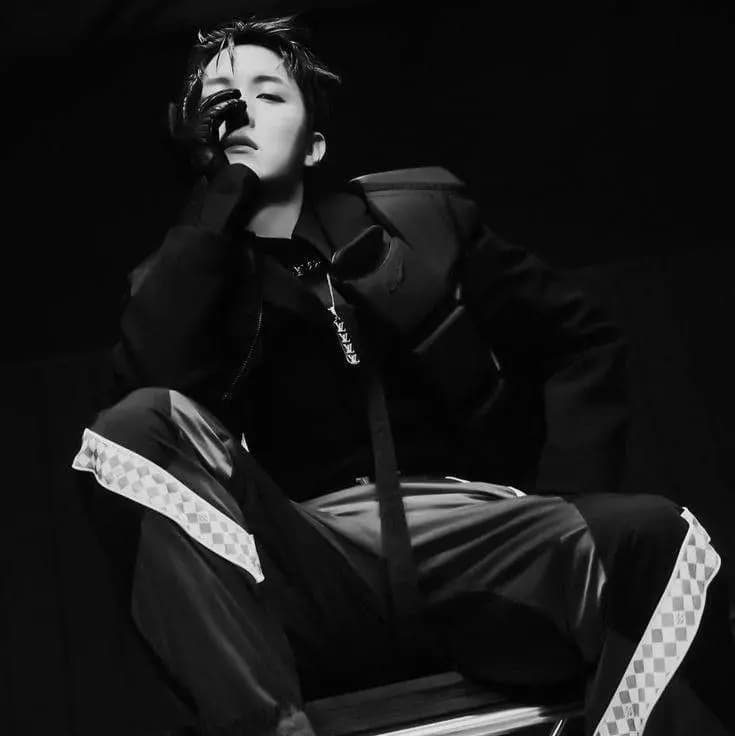 Hoseok thumbnail