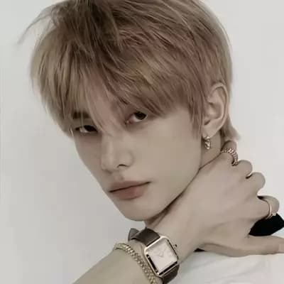 Hyunjin thumbnail