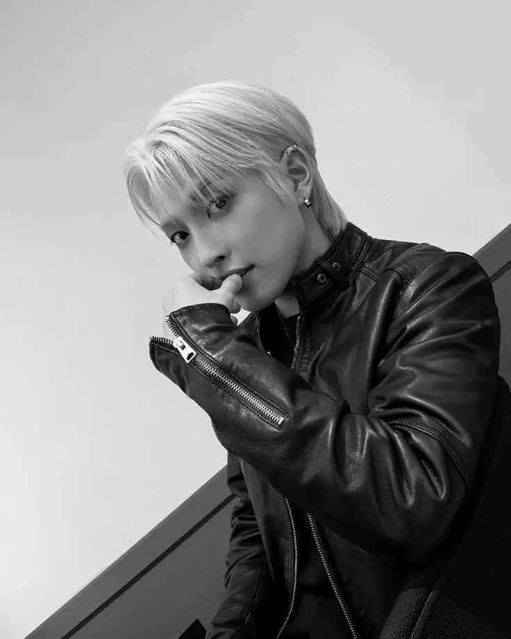 Hongjoong  thumbnail