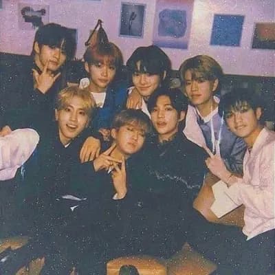 Stray Kids thumbnail