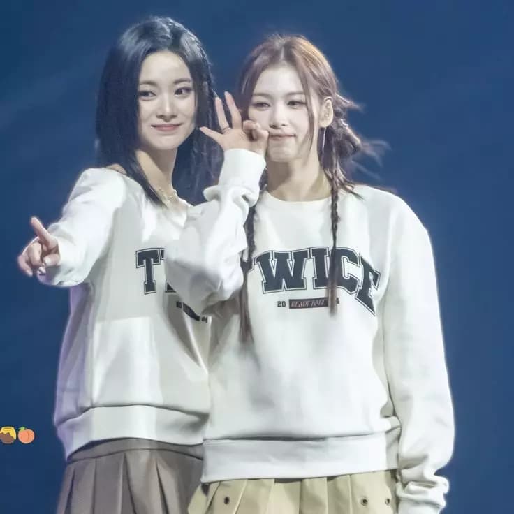Sana y tzuyu thumbnail