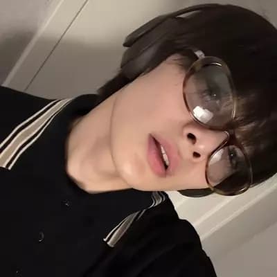 Yang Jeongin thumbnail