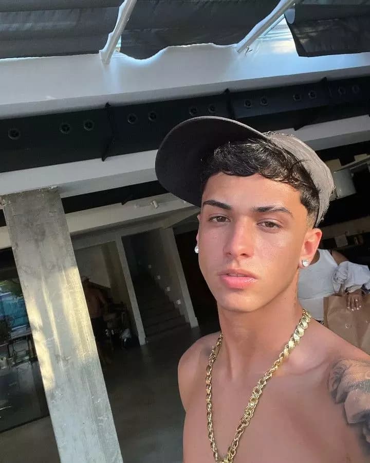 Bruno-her ex boyfriend thumbnail
