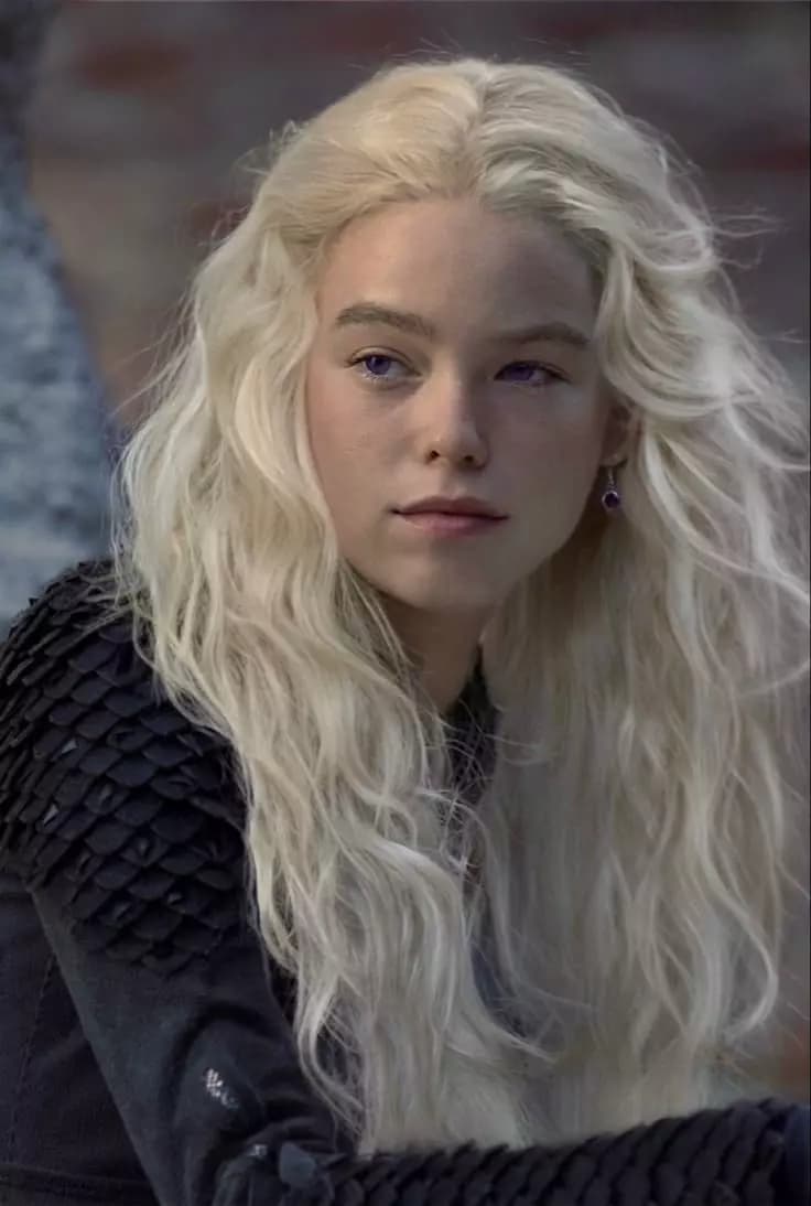 Rhaenyra Targaryen thumbnail