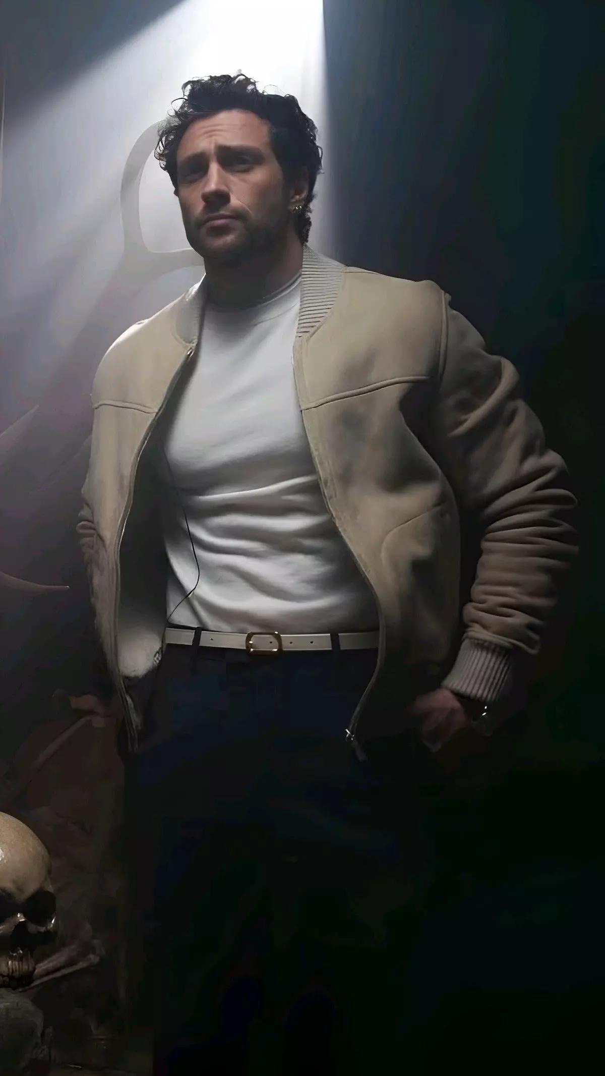 Profesor Aaron Taylor Johnson thumbnail