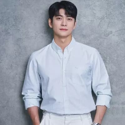 Kang Tae-oh thumbnail