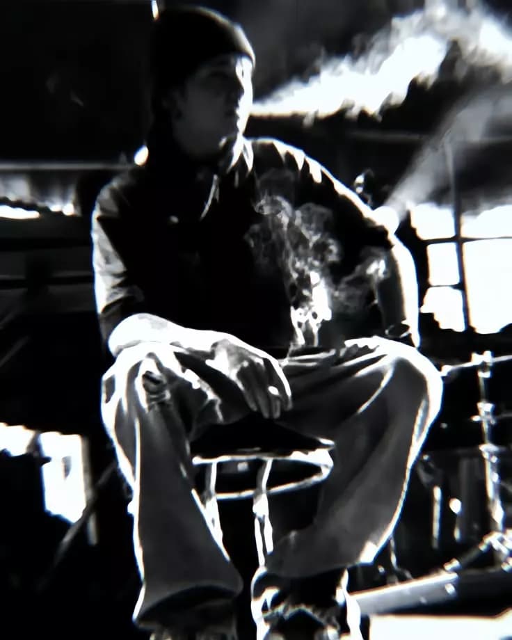 Tom Kaulitz thumbnail