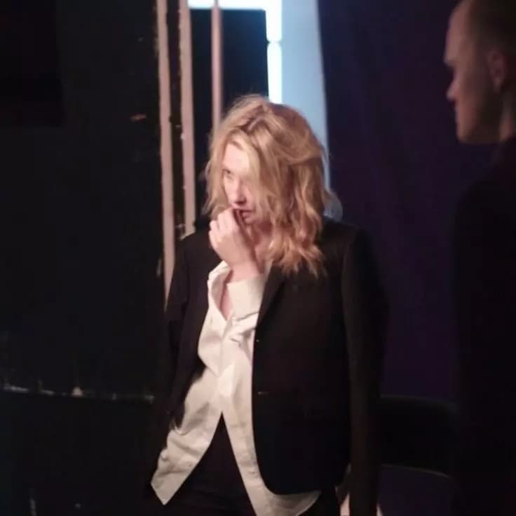 Cate Blanchett | lesbian thumbnail