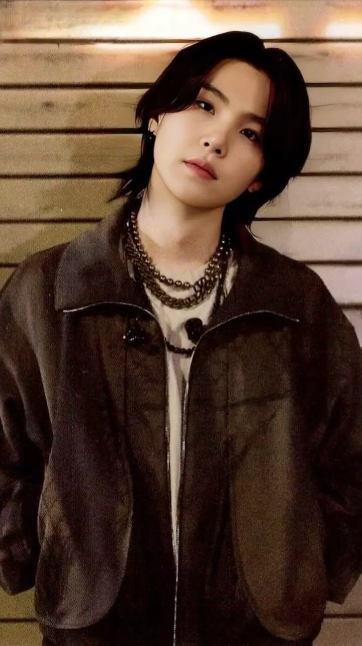 Suga thumbnail