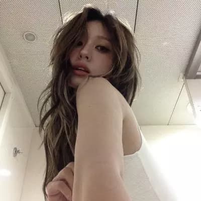 Somi thumbnail