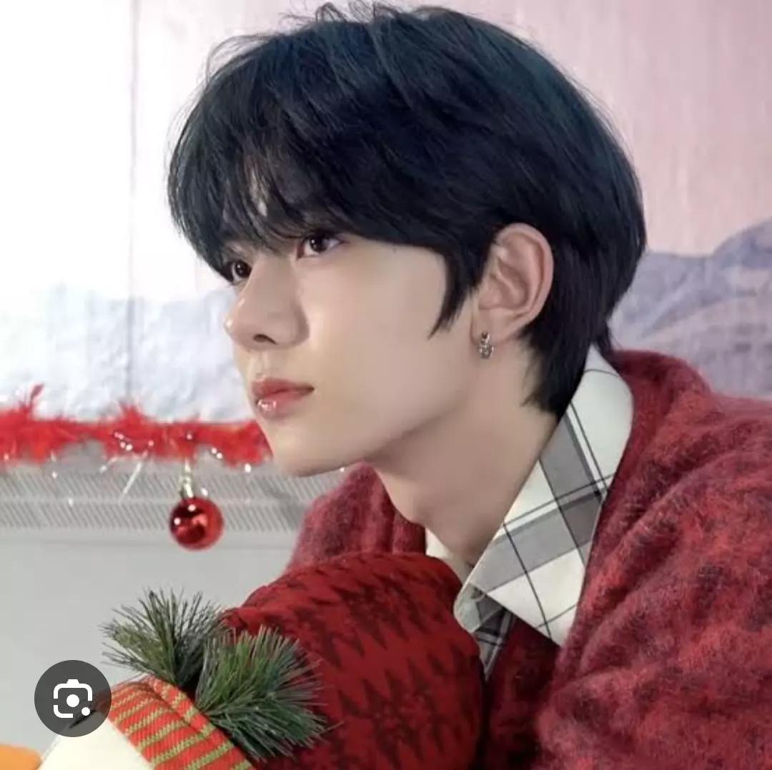 Heeseung  thumbnail