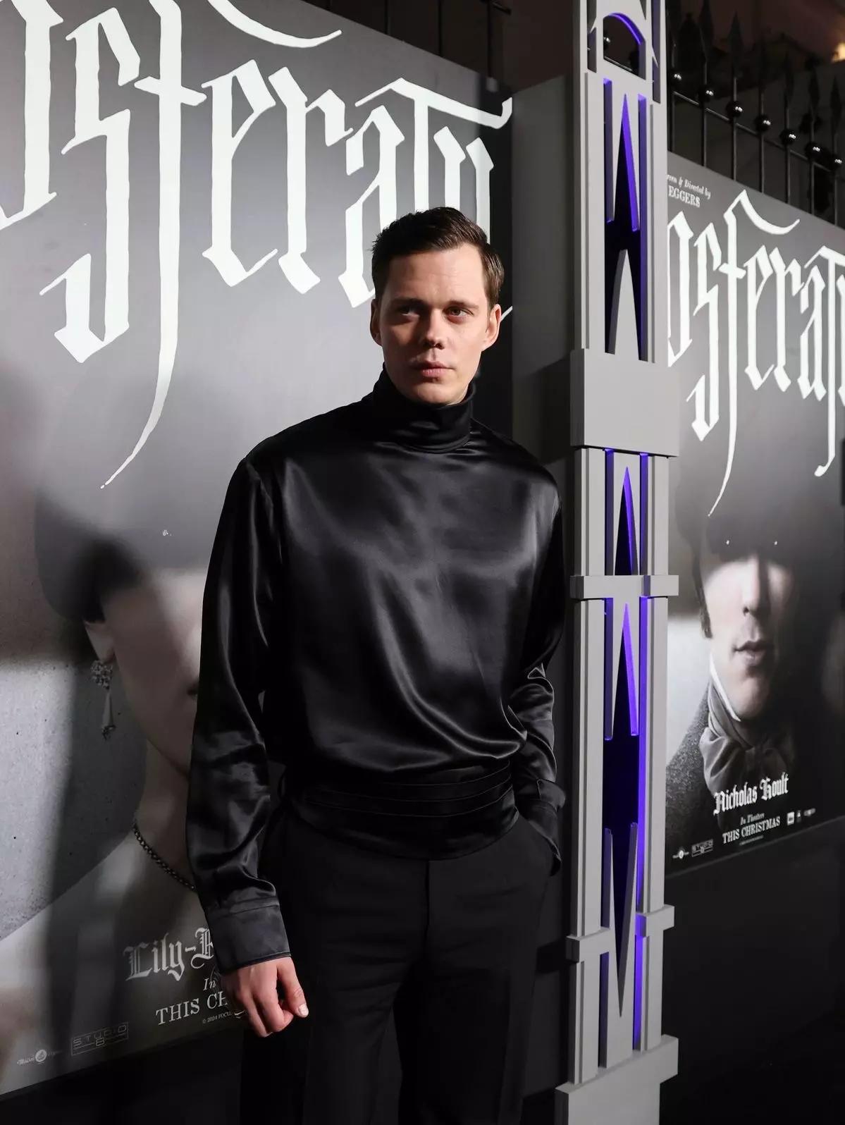 Bill Skarsgard  thumbnail