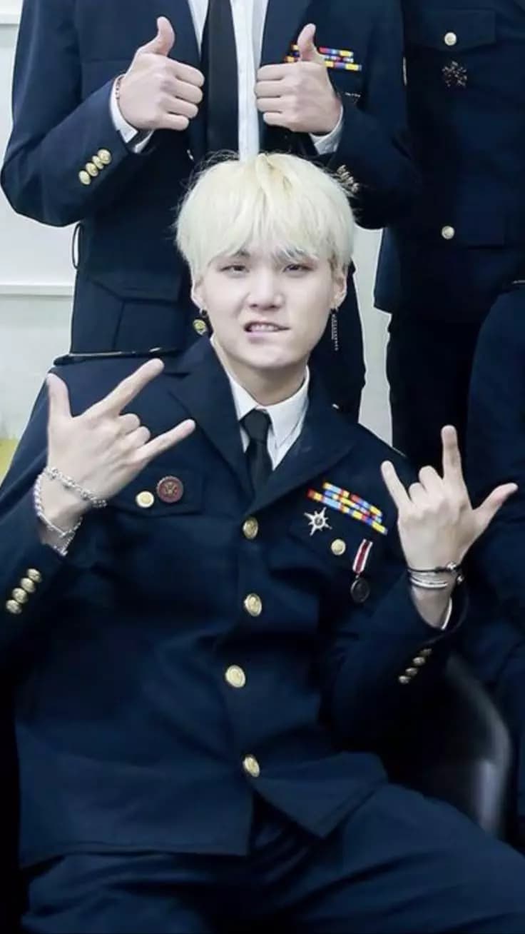 Suga thumbnail