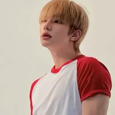 Hyunjin thumbnail