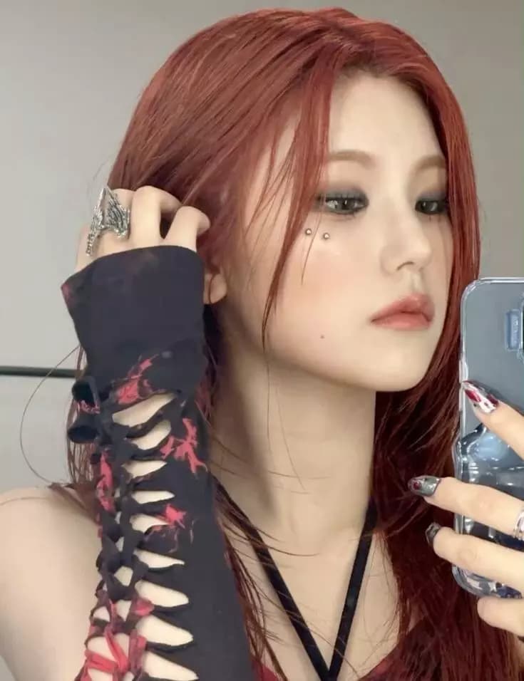 Hwang Yeji thumbnail