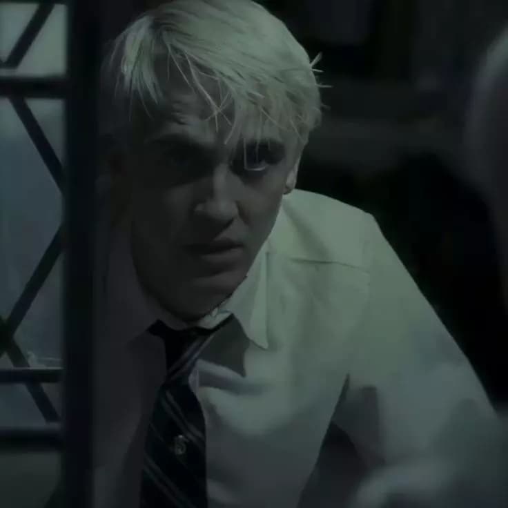Draco Malfoy thumbnail