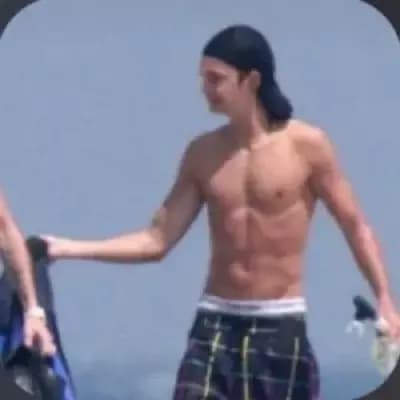 Tom Kaulitz thumbnail
