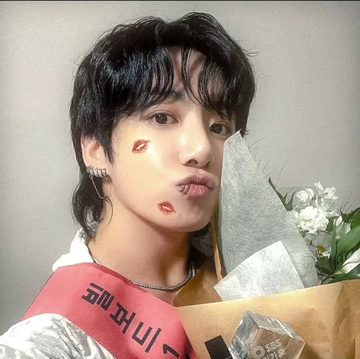 Jungkook thumbnail