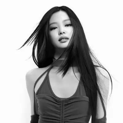 Jennie  thumbnail