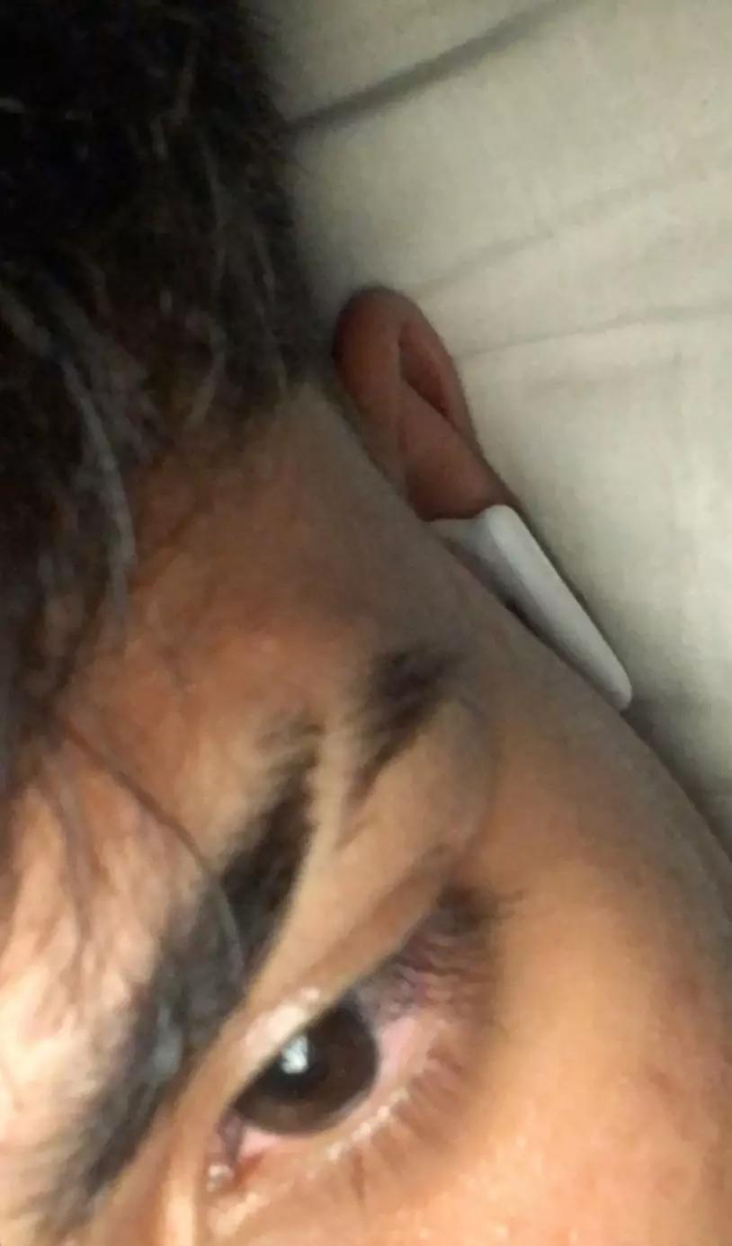Sneering boyfriend thumbnail