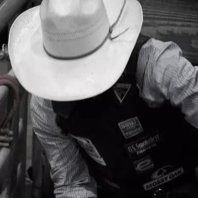 Nicolás Zugasti | cowboy thumbnail
