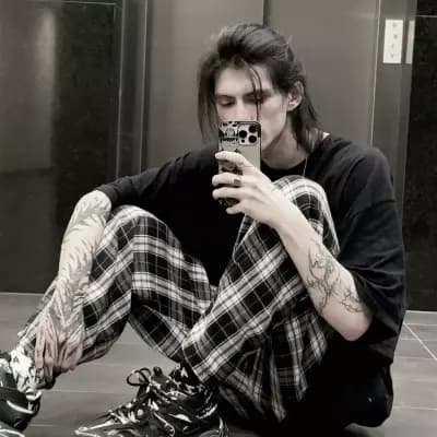 🖤Andriano Blackwood🖤 thumbnail
