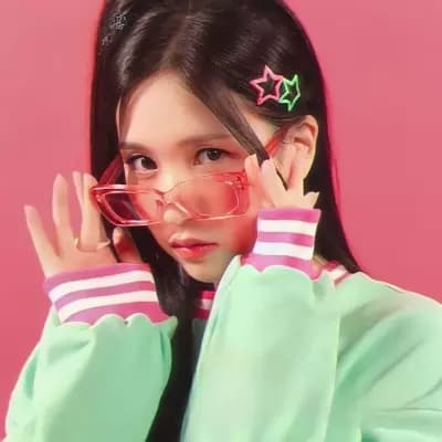 Mina thumbnail
