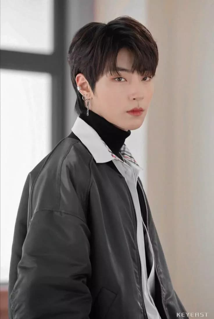 Han Seojun thumbnail