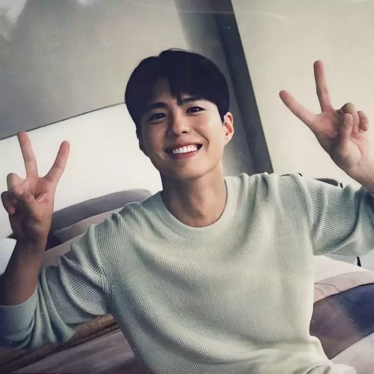 Park Bo-Gum. thumbnail