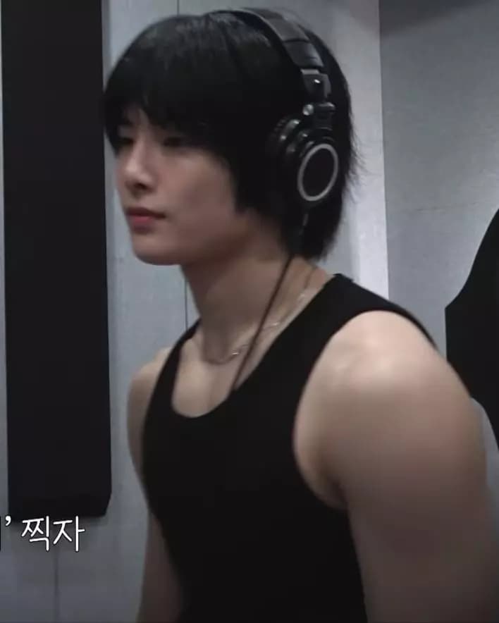 Yang Jeongin thumbnail