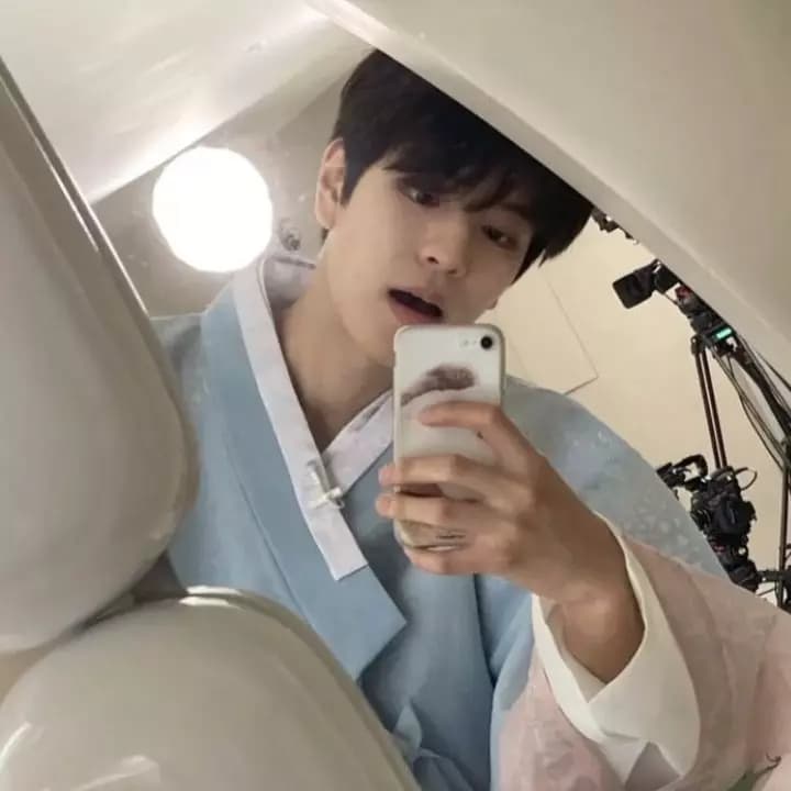 Seungmin ☆ thumbnail
