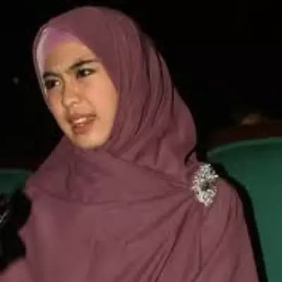 Oki Setiana Dewi thumbnail