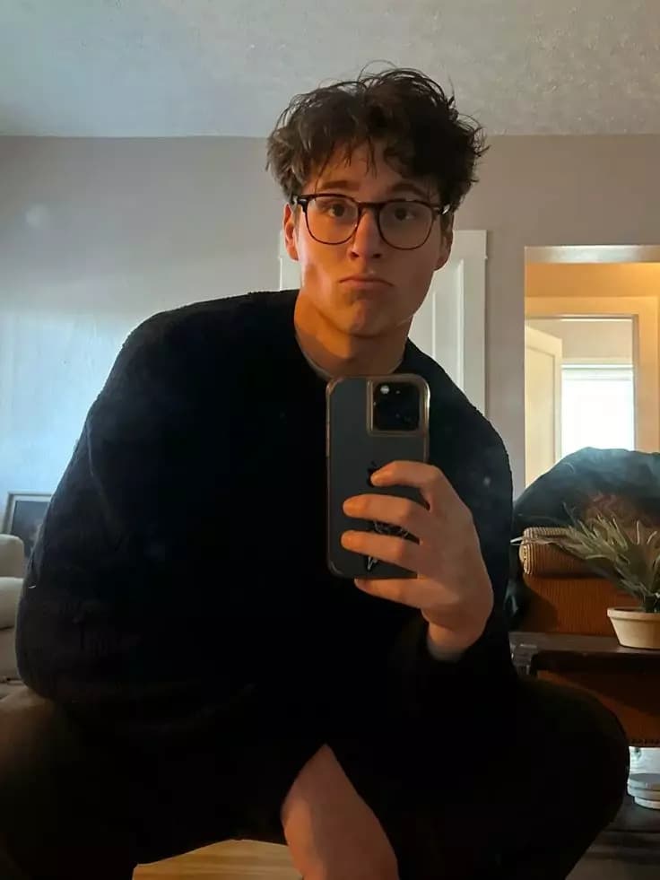 Gustavo thumbnail