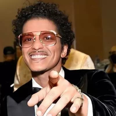 Bruno Mars thumbnail