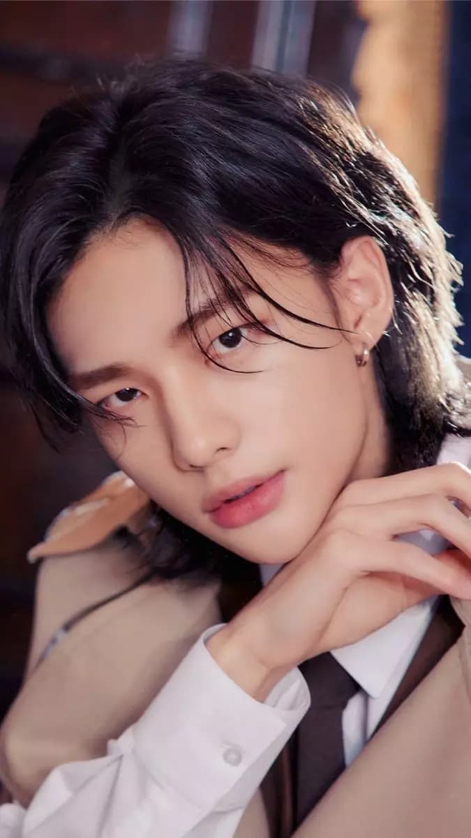 𝓗wang 𝓗yunjin thumbnail