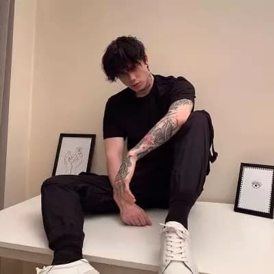 (Popular Child) Ethan Hayes thumbnail