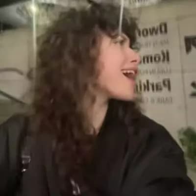 Julia thumbnail
