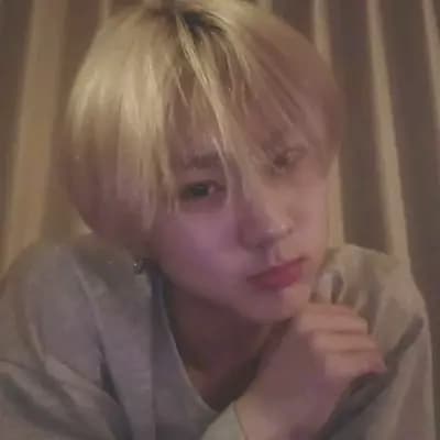 Yang Jungwon thumbnail