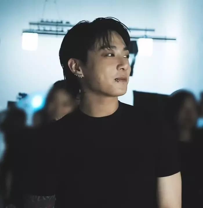Jeon Jungkook  thumbnail